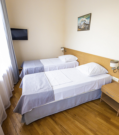 Санаторий «Надежда» Ессентуки. Двухместный номер «Улучшенный» Санаторий «Надежда» Ессентуки. Двухместный номер «Улучшенный»