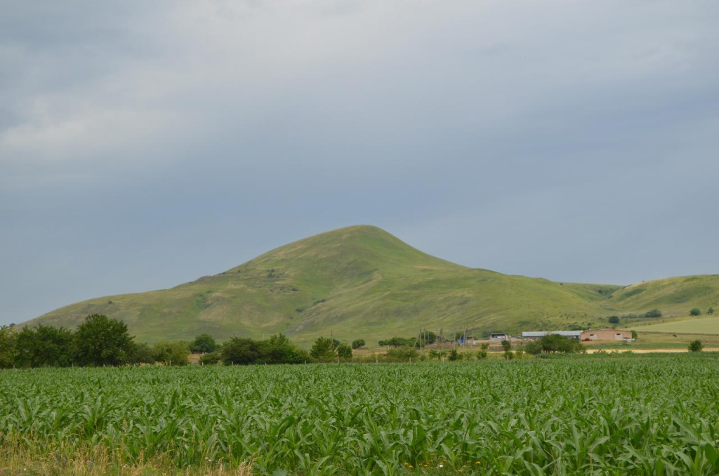 гора Золотой Курган