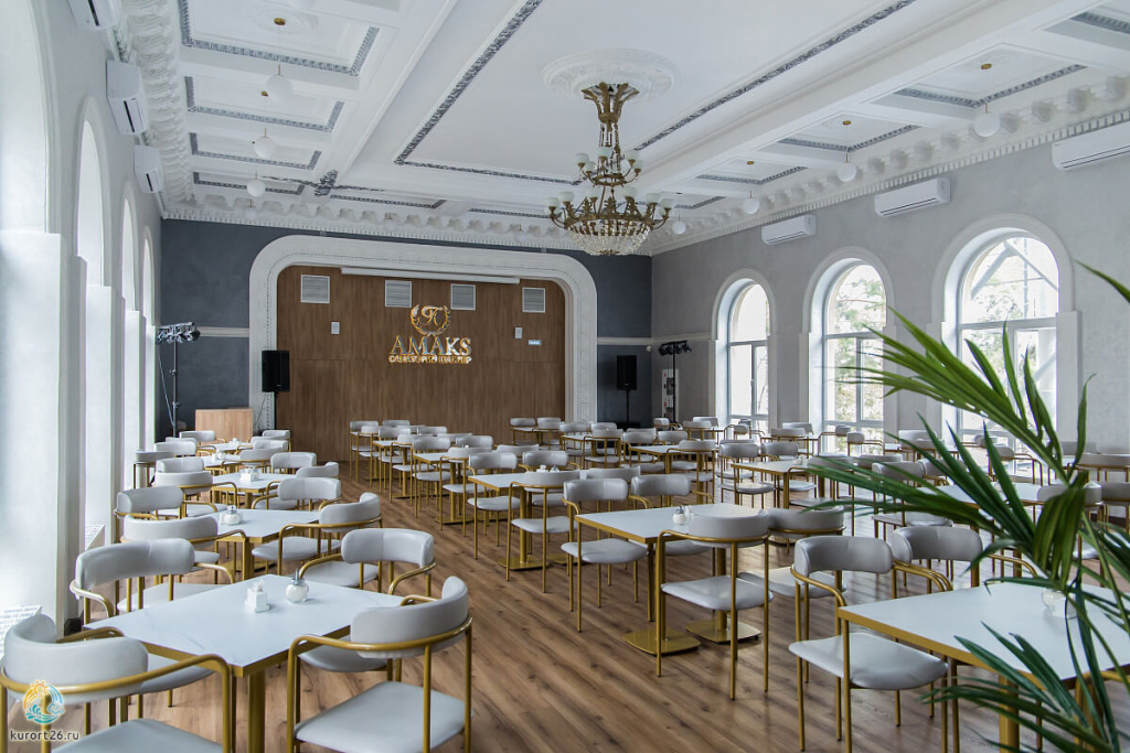 restaurant.jpg