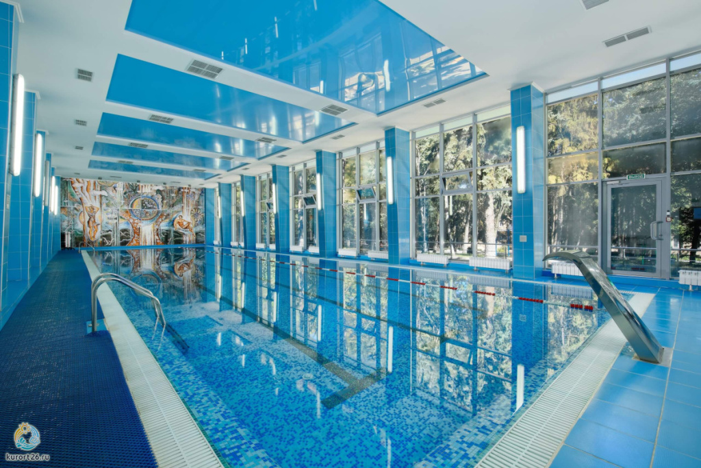 pool2.jpg