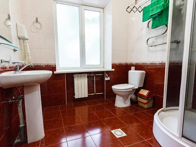 Санаторий «Руно», г. Пятигорск, номер 1-местный Стандарт (Каштан), ванная комната