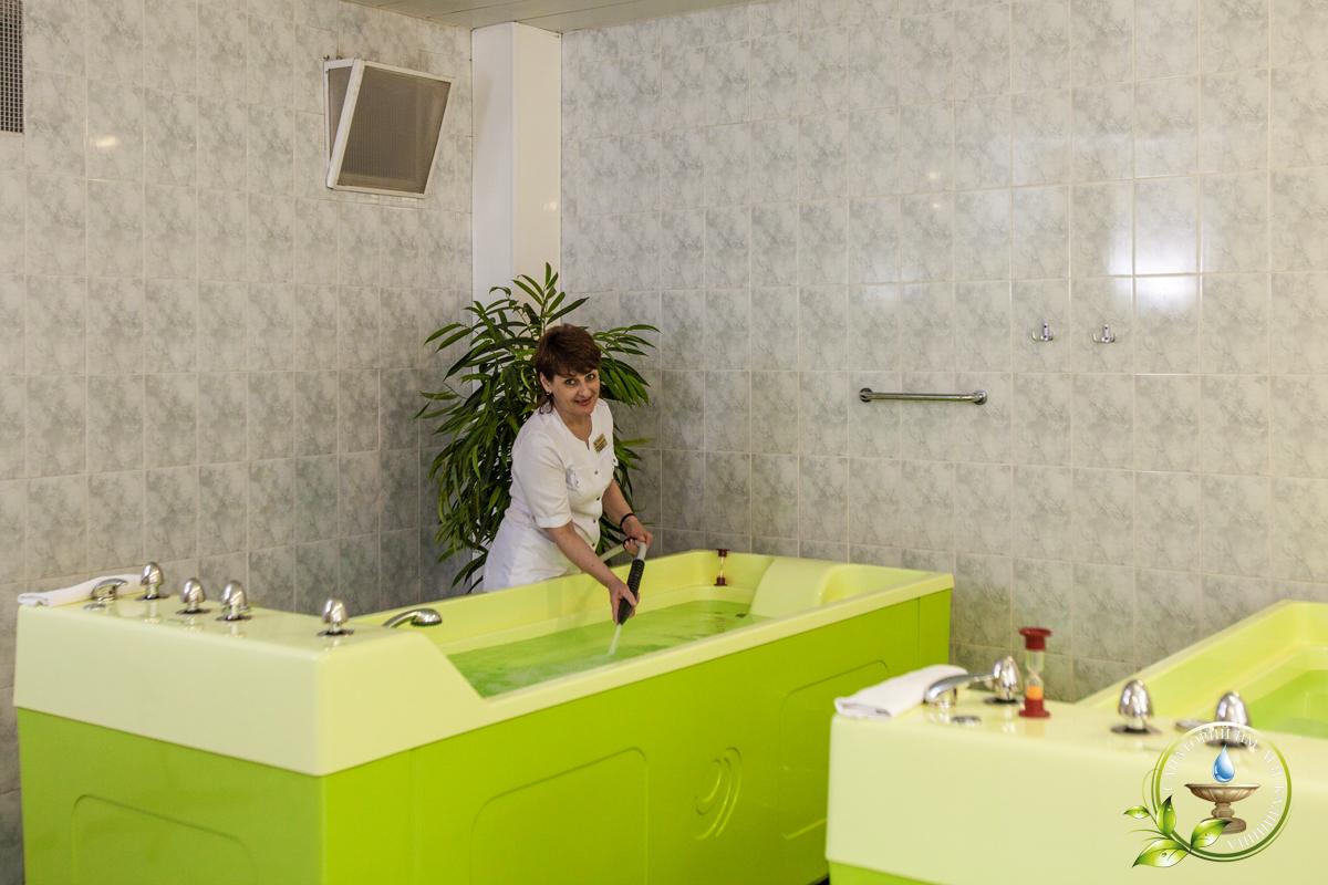  Санаторий «им. М.И. Калинина» г. Ессентуки. Ванное отделение, подводный душ-массаж