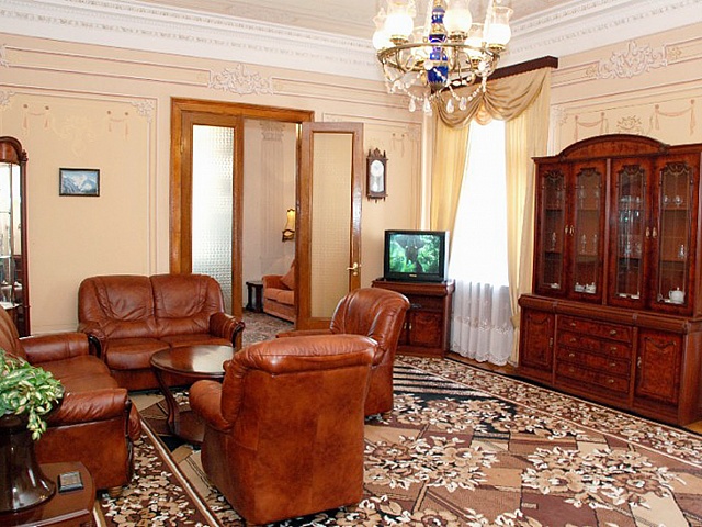 Центральный военный санаторий, Кисловодск. 2-местный 3-комнатный номер «Люкс»