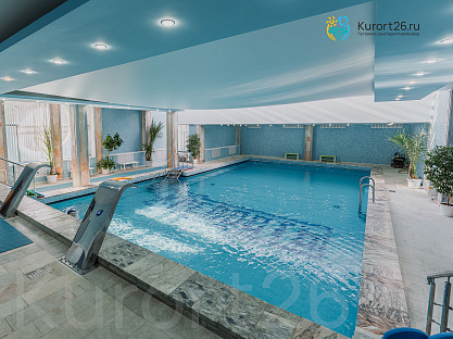  Санаторий &laquo;Крепость&raquo; г. Кисловодск. Бассейн