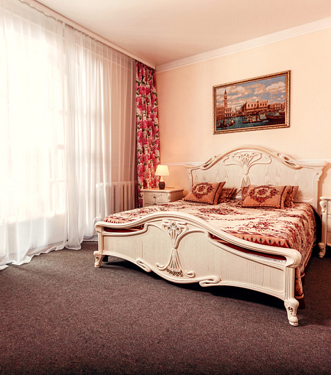  Пансионат Мечта, номер Люкс 3 комнатный с балконом