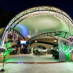  Пансионат «Плаза» г. Ессентуки. Летнее кафе «Шатер»