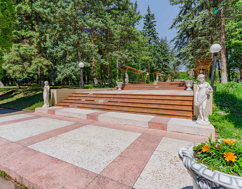 Санаторий Центр-Союз г. Ессентуки, территория