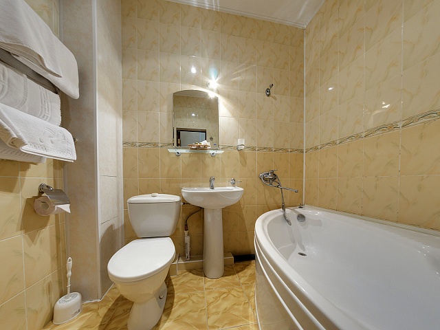 Санаторий «им. С.М. Кирова», Кисловодск. 2-местный номер 1 категории, корпус №3