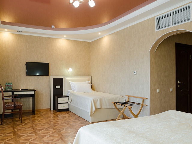 СПА-комплекс «Рафаэль», Железноводск. 3-местный семейный номер