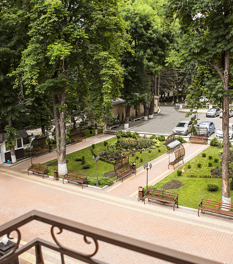  Санаторий «Белая дача» г. Кисловодск. Территория