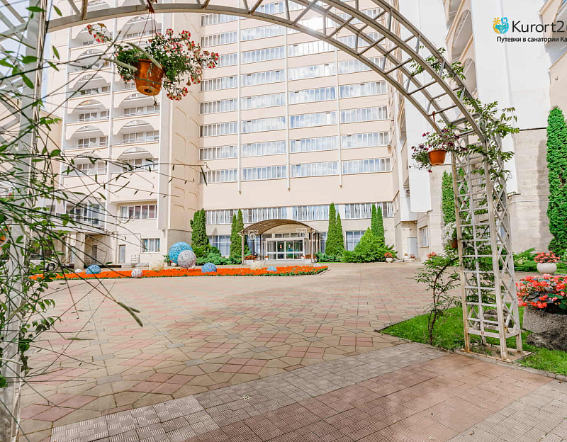  Санаторий Крепость г. Кисловодск, территория