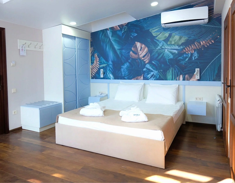 Пансионат «PANinter Hotel&Mineral Spa», г. Кисловодск. 1-комнатный двухместный номер «Мансарда+»