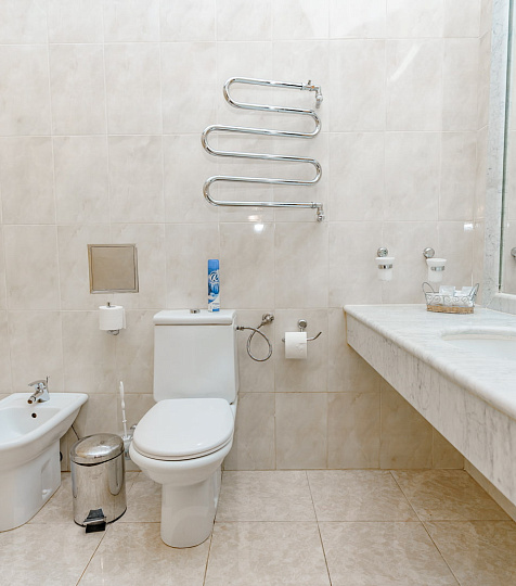  Санаторий «Долина Нарзанов» Ессентуки, двухместный двухкомнатный Люкс, ванная комната