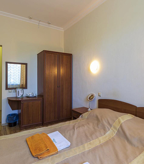  Санаторий «Узбекистан», г. Кисловодск. Номер Улучшенный первой категории