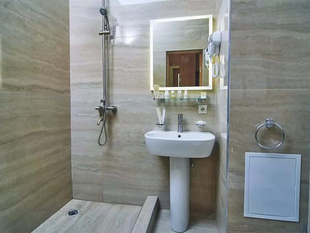 Двухкомнатный 2-местный «Люкс» (без балкона)