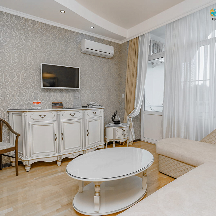  Санаторий Крепость г. Кисловодск, двухместный двухкомнатный Люкс