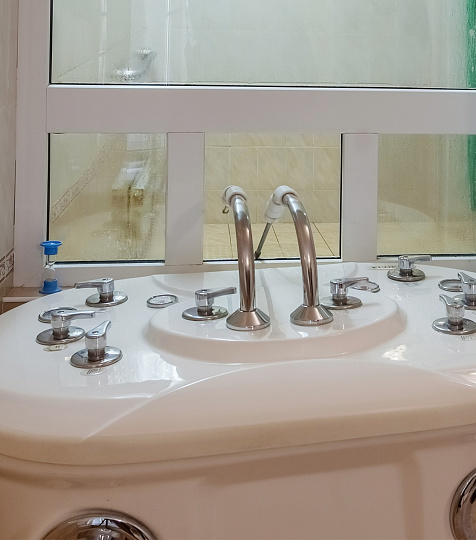  Санаторий «Пятигорье», г. Пятигорск. Ванное отделение, душ Шарко