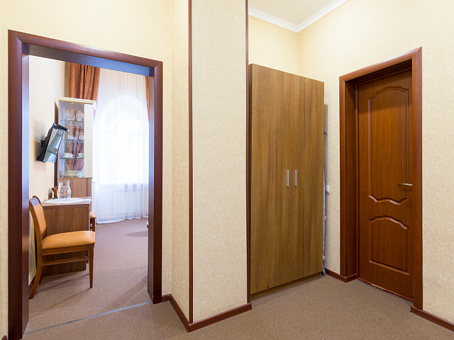 2-местный 2-комнатный номер «Люкс» 