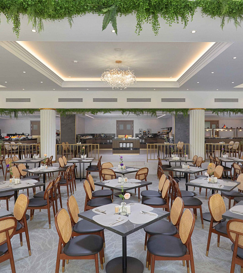  Санаторий «Плаза» г. Кисловодск. Ресторан «Панорама»