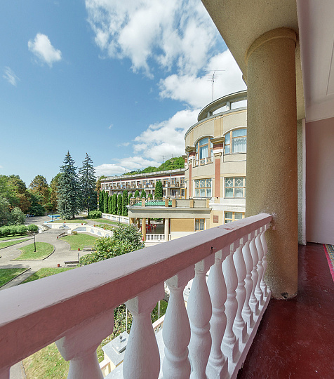  Санаторий «им. С.М. Кирова» Кисловодск. Общий балкон