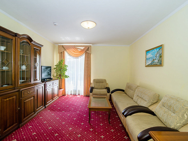 Санаторий «Долина Нарзанов», Ессентуки. 2-местный 2-комнатный «Апартамент»