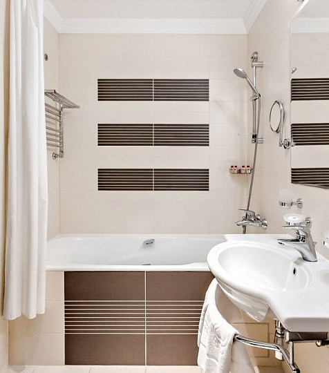  Санаторий «Заря», г. Кисловодск. Двухместный номер, ванная комната