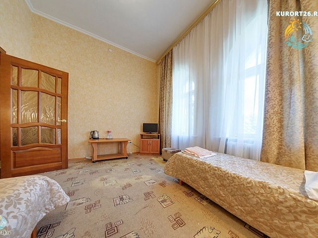 Санаторий «Целебный Ключ», Ессентуки. 2-местный 1-комнатный номер 2 категории