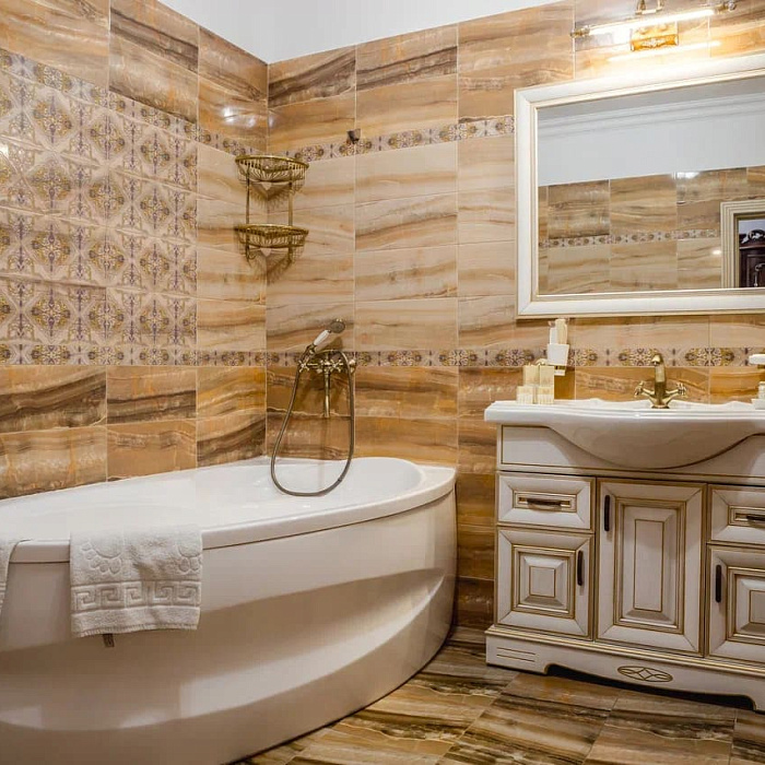  Санаторий «Главные Нарзанные Ванны», Кисловодск. Двухместный номер «Королевский Люкс»