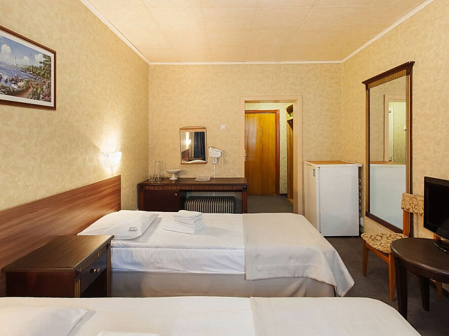 Санаторий «Эльбрус», Железноводск. 2-местный номер 2 категории