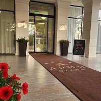  Отель «Ария» г. Кисловодск, Главный вход