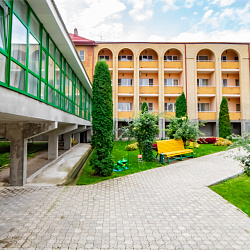  Санаторий «Лесной», Железноводск. Теплый переход между корпусами