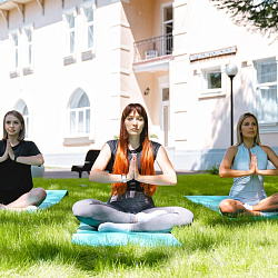  Санаторий «Шахтёр» г. Ессентуки. Занятия йогой