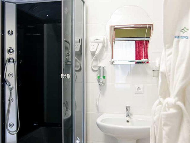 Санаторий «Долина Нарзанов», Железноводск. 2-местный 2-комнатный номер «Люкс»