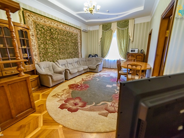 Санаторий «Воронеж», Ессентуки. 3-комнатный номер «Люкс»