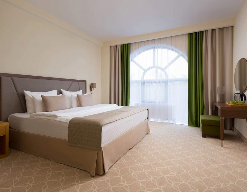  Спа-отель Green Resort Hotel & Spa г. Кисловодск. Номер "3-х комнатные апартаменты"