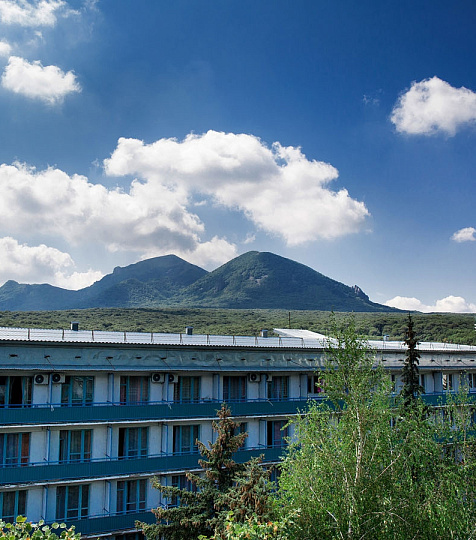  Санаторий «Эльбрус» Железноводск. Территория