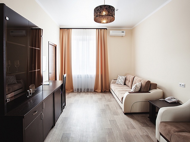 Санаторий «Бештау», Железноводск. 2-местный 2-комнатный семейный «Люкс» повышенной комфортности