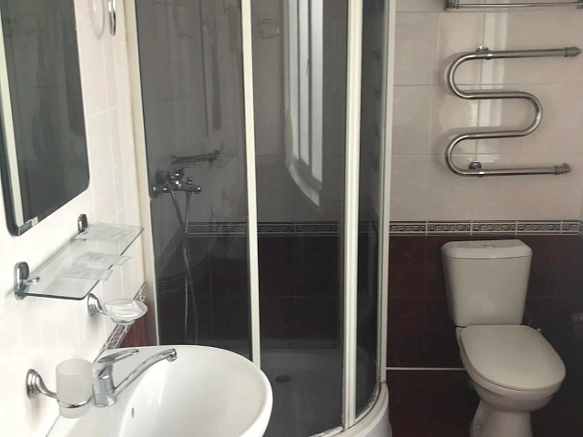 Санаторий «Руно», г. Пятигорск, номер 2-местный Стандарт (Каштан), ванная комната