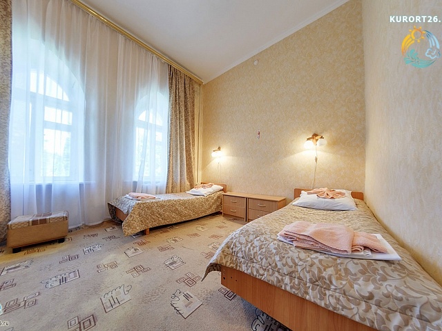 Санаторий «Целебный Ключ», Ессентуки. 2-местный 1-комнатный номер 2 категории