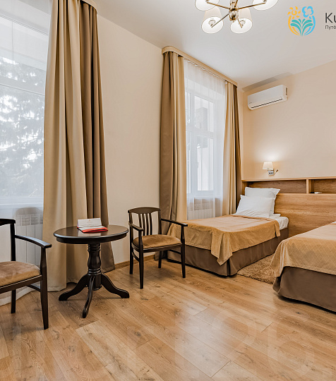  Санаторий «Жемчужина Кавказа» г.  Ессентуки. Двухместный номер «Улучшенный»