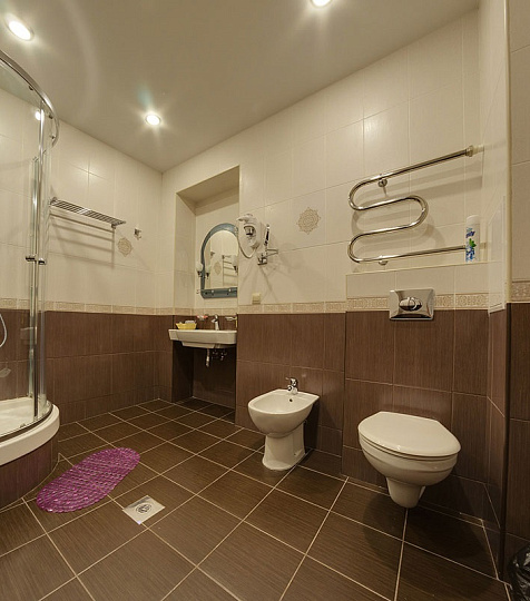  Санаторий «Целебный Ключ» Ессентуки. Ванная комната в двухместном двухкомнатном номере