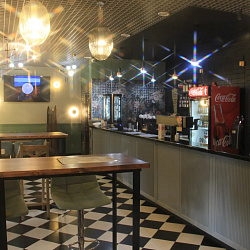  Медицинский центр «Ессентуки» (лечение без проживания), кафе-столовая