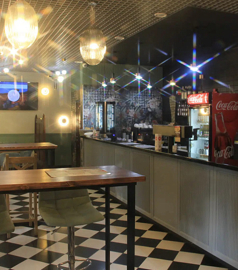  Медицинский центр «Ессентуки» (лечение без проживания), кафе-столовая