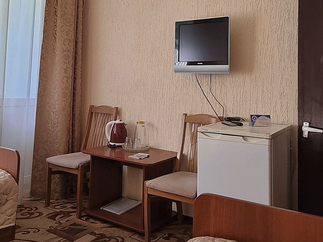 Санаторий «им. Анджиевского», Ессентуки. 2-местный номер 2 категории, корпус 3