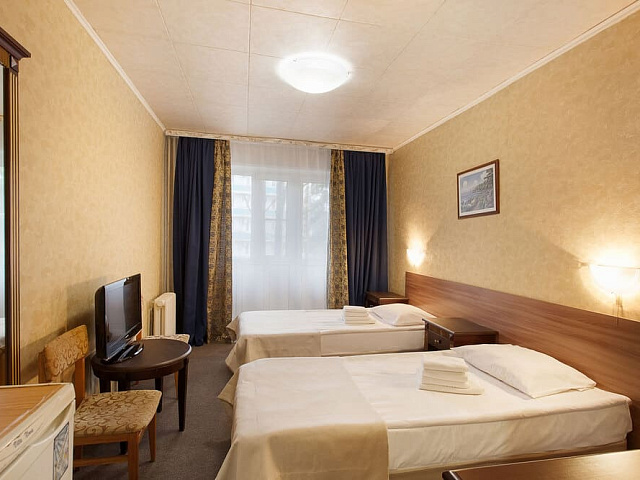 Санаторий «Эльбрус», Железноводск. 2-местный номер 2 категории