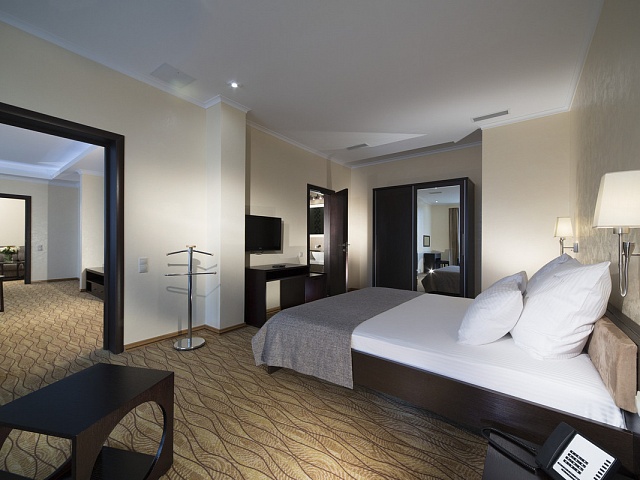 Санаторий «Русь», Ессентуки. 3-комнатный номер «Сьют»