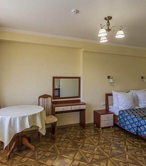  Санаторий «Узбекистан», г. Кисловодск. Номер Сюит Джуниор