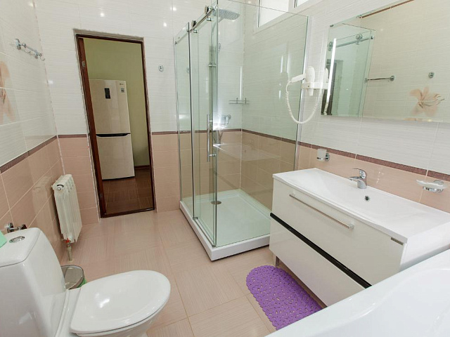 Санаторий «Руно», г. Пятигорск, номер Студия Плюс (Основной корпус), ванная комната