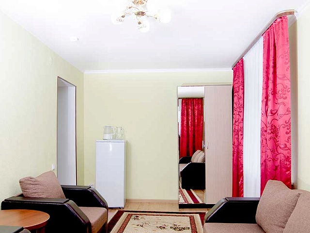 Санаторий «Долина Нарзанов», Железноводск. 2-местный 2-комнатный номер «Люкс»