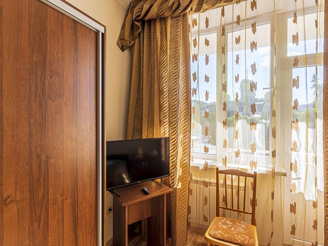 Санаторий «Узбекистан», Кисловодск. Однокомнатный номер «Стандарт» корпус 3